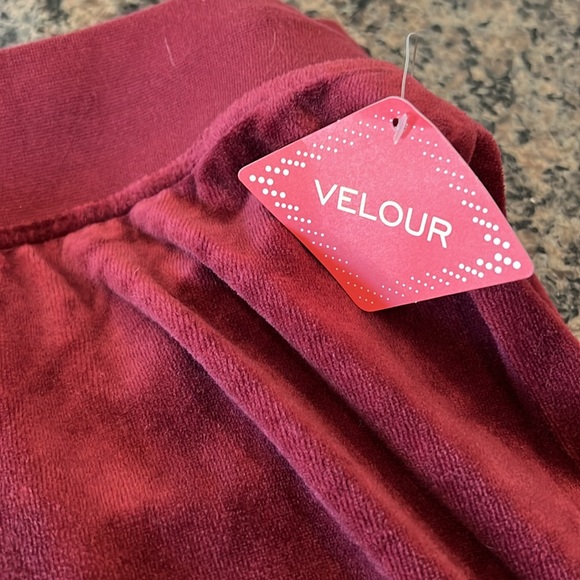 NWT St. John’s Bay Velour Pants, 3X - Picture 2 of 4
